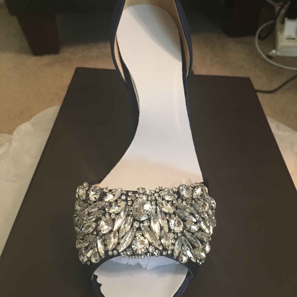 BNIB Badgley Mischka